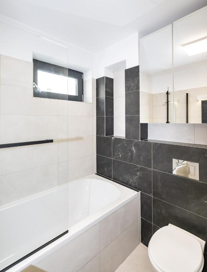 Central Apartment Diamond 부쿠레슈티 외부 사진